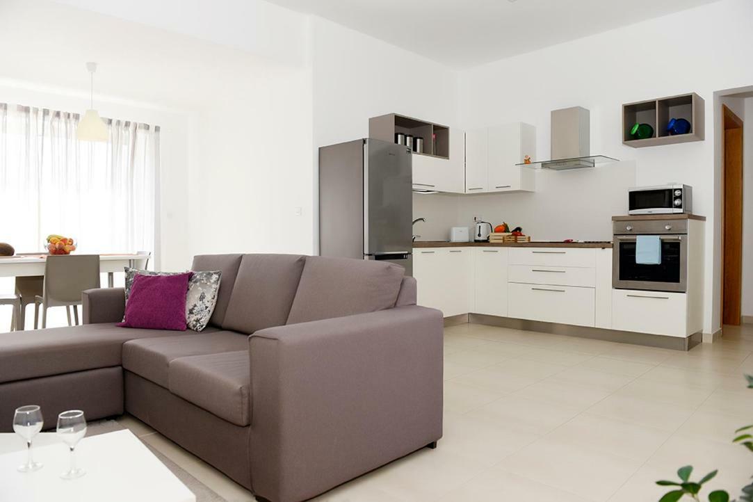 13 Village Apartments Mellieha Exterior photo