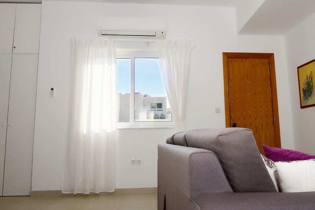 13 Village Apartments Mellieha Exterior photo